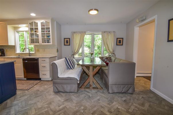 Dining room, Interior, Kitchen, Recessed Lighting, Wood Texture Flooring