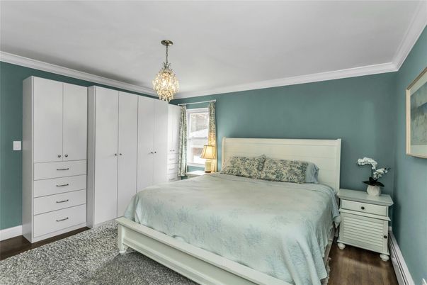 Bedroom, Interior, Pendant Lights, Wood Texture Flooring