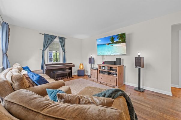 Interior, Living room, Piano, Wood Texture Flooring
