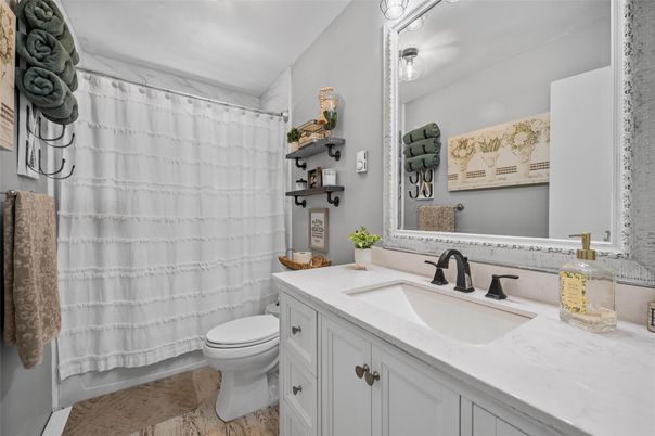 Bathroom, Interior