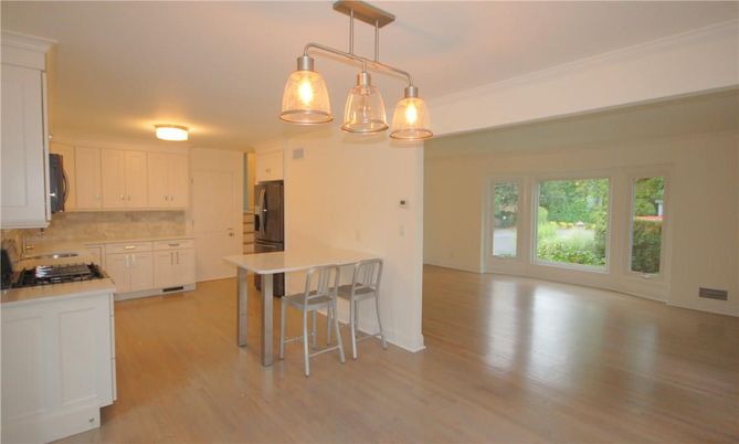 Interior, Kitchen, Pendant Lights, Wood Texture Flooring