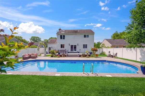 Backyard, Exterior, Pool