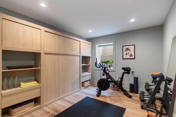 Fitness Equipment, Interior, Recessed Lighting, Wood Texture Flooring