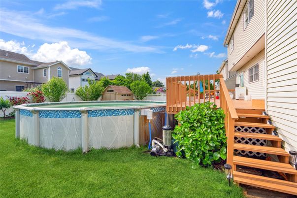 Backyard, Exterior, Pool