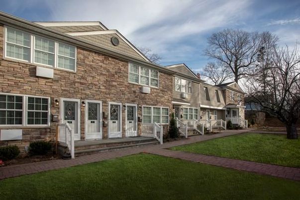 Backyard, Exterior, Facade, Georgian