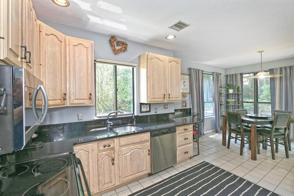 Dining room, Interior, Kitchen, Pendant Lights, Recessed Lighting