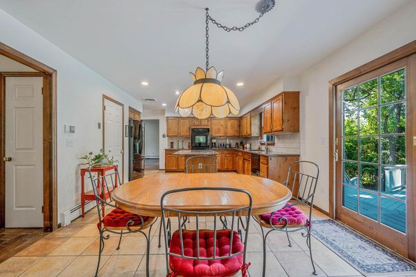 Dining room, Interior, Kitchen, Pendant Lights, Recessed Lighting