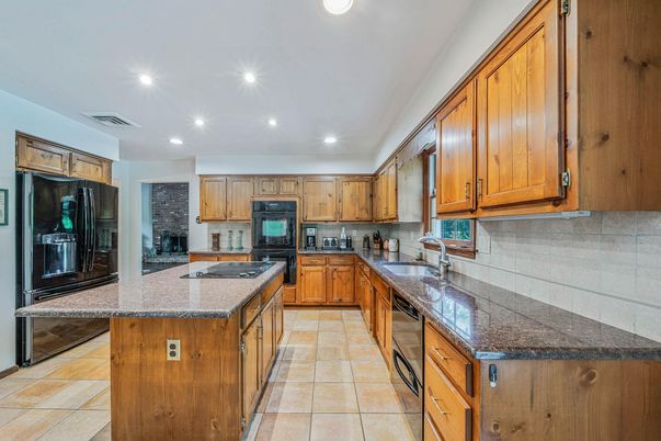 Interior, Kitchen, Recessed Lighting