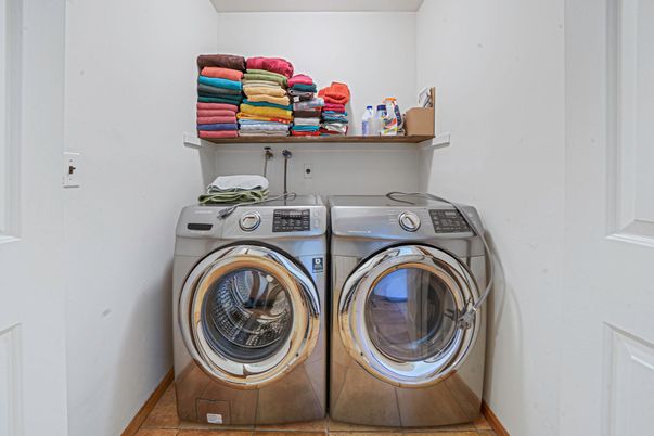 Interior, Washer
