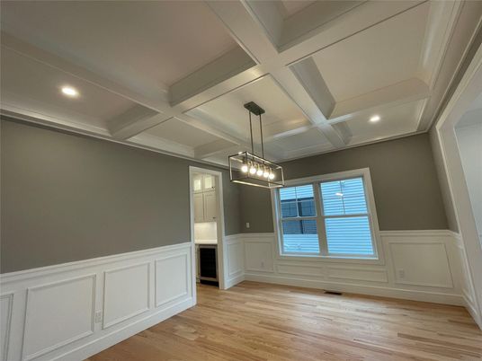 Empty room, Interior, Pendant Lights, Recessed Lighting, Wood Texture Flooring