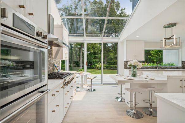 Glass Ceilings, Interior, Kitchen, Pendant Lights, Recessed Lighting, Stainless Steel Appliances, Sun Room, Wood Texture Flooring