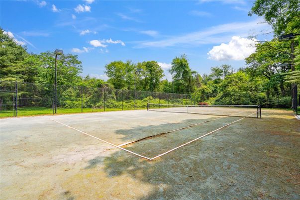 Exterior, Tennis Courts