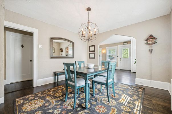 Chandelier, Dining room, Interior, Wood Texture Flooring