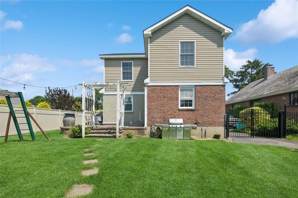 Backyard, Exterior, Playground