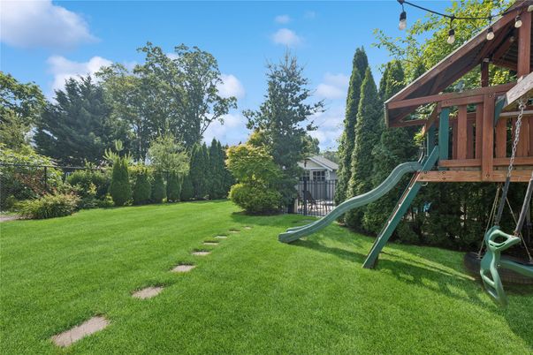 Backyard, Exterior, Playground