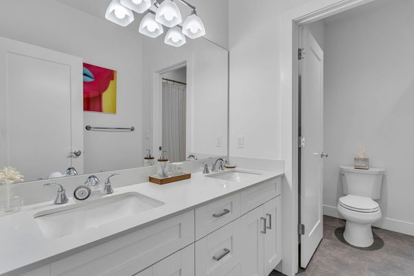Bathroom, Dual Sink Vanities, Interior