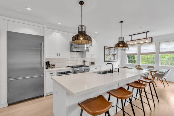 Dining room, Interior, Kitchen, Pendant Lights, Recessed Lighting, Stainless Steel Appliances, Wood Texture Flooring