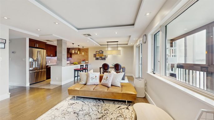 Dining room, Interior, Kitchen, Pendant Lights, Recessed Lighting, Stainless Steel Appliances, Wood Texture Flooring