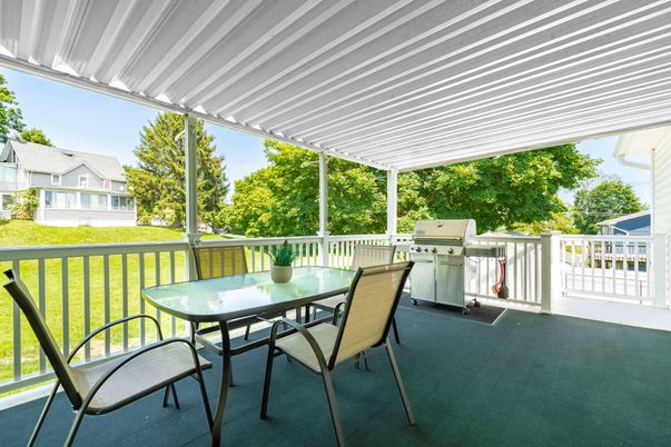 Exterior, Interior, Sun Room
