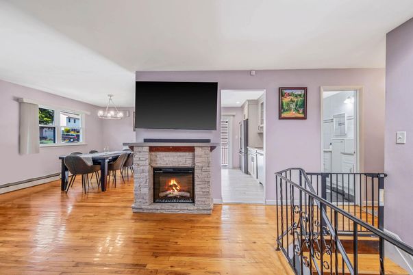 Chandelier, Dining room, Fireplace, Interior, Pendant Lights, Wood Texture Flooring