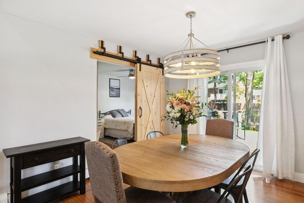 Bedroom, Dining room, Interior, Pendant Lights, Wood Texture Flooring
