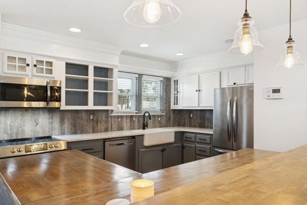 Interior, Kitchen, Pendant Lights, Recessed Lighting, Stainless Steel Appliances
