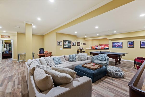 Billiard Table, Game Room, Interior, Living room, Recessed Lighting, Wood Texture Flooring