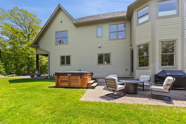 Backyard, Exterior, Hot Tub