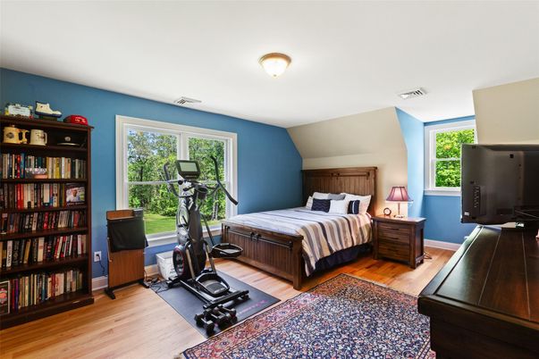 Bedroom, Fitness Equipment, Interior, Wood Texture Flooring