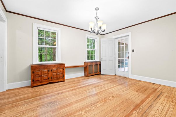 Chandelier, Empty room, Interior, Wood Texture Flooring