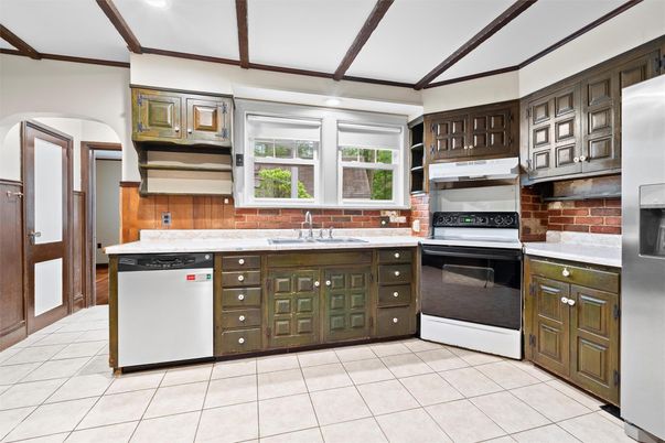 Interior, Kitchen, Stainless Steel Appliances