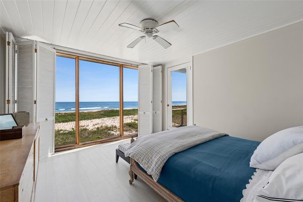 Bedroom, Interior, Water, Wood Texture Flooring