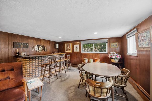 Dining room, Interior, Recessed Lighting, Wooden Walls