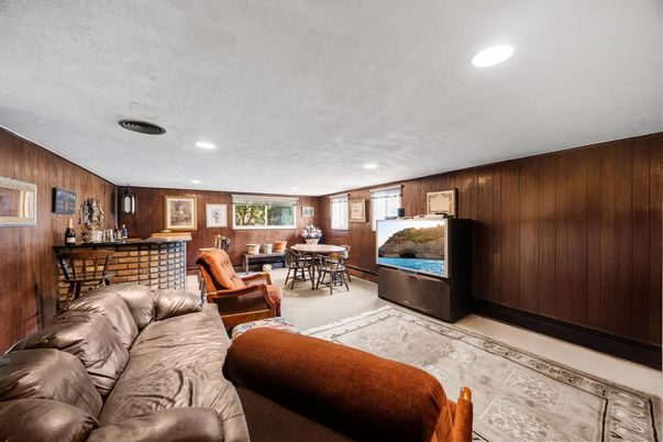 Dining room, Interior, Living room, Recessed Lighting, Wooden Walls