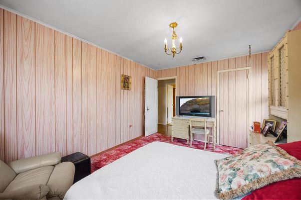 Bedroom, Chandelier, Interior