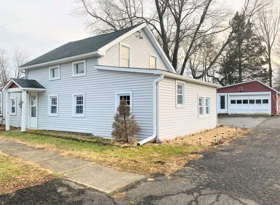 Backyard, Detached Garage, Exterior
