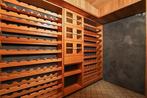 Interior, Wine Storage