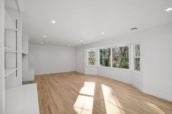 Empty room, Interior, Recessed Lighting, Wood Texture Flooring