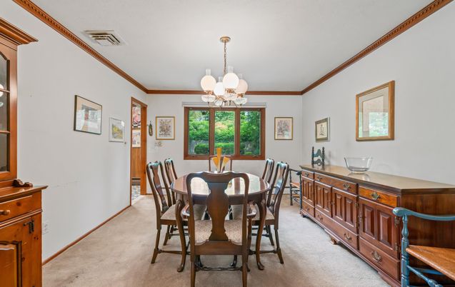 Chandelier, Dining room, Interior