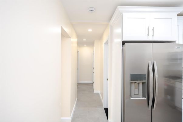 Interior, Recessed Lighting, Stainless Steel Appliances