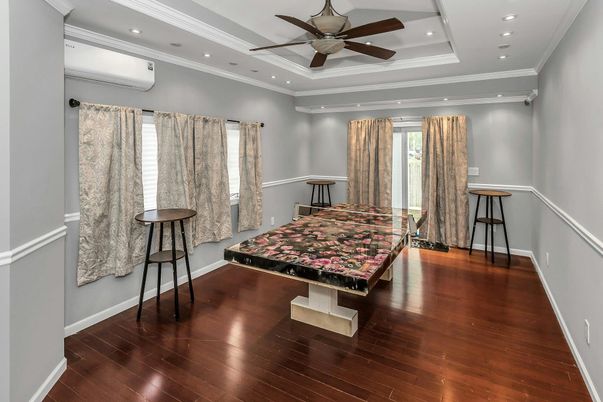 Interior, Recessed Lighting, Wood Texture Flooring
