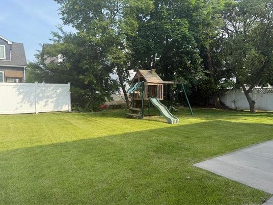 Backyard, Exterior, Playground