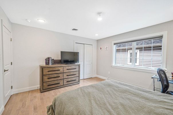 Bedroom, Home Office, Interior, Recessed Lighting, Wood Texture Flooring
