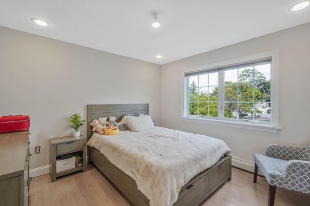 Bedroom, Interior, Recessed Lighting, Wood Texture Flooring