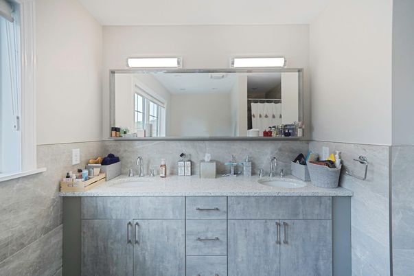 Bathroom, Dual Sink Vanities, Interior