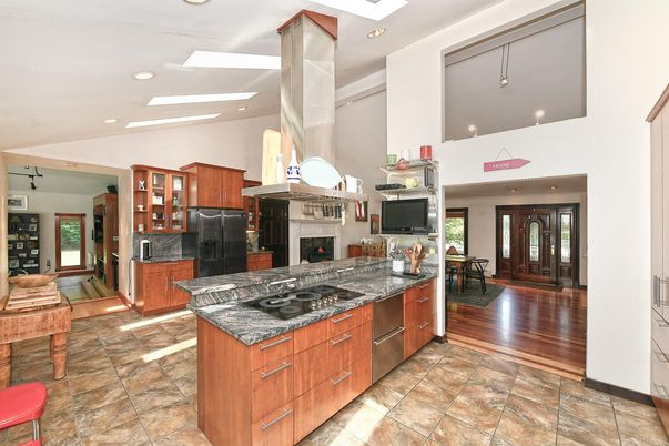 Fireplace, Interior, Kitchen, Recessed Lighting, Wood Texture Flooring