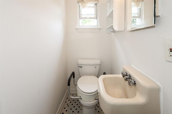 Bathroom, Interior