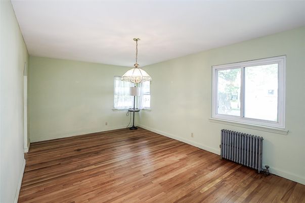 Empty room, Interior, Pendant Lights, Wood Texture Flooring