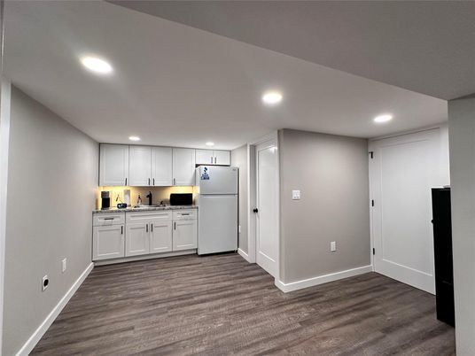 Interior, Kitchen, Recessed Lighting, Wood Texture Flooring