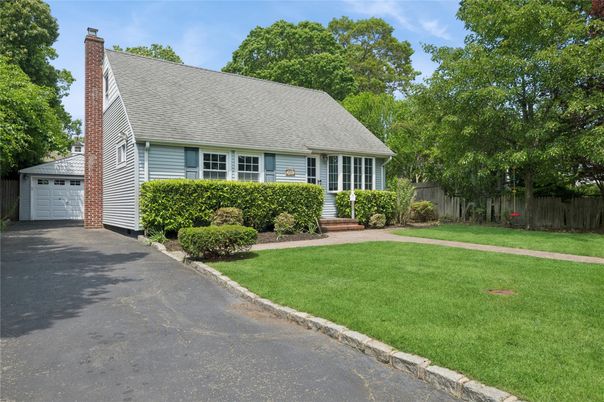 Backyard, Detached Garage, Exterior, Facade, Cape Cod